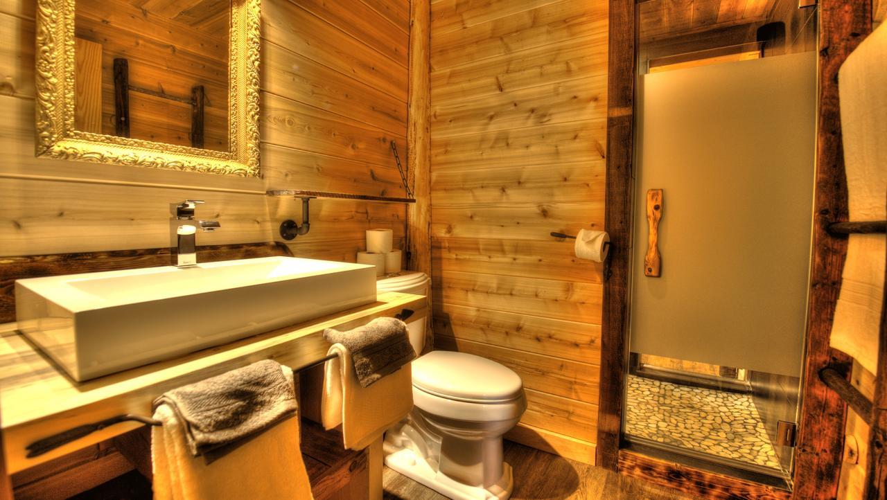 Le Bivouac - Les Chalets Spa Canada La Malbaie Exteriör bild
